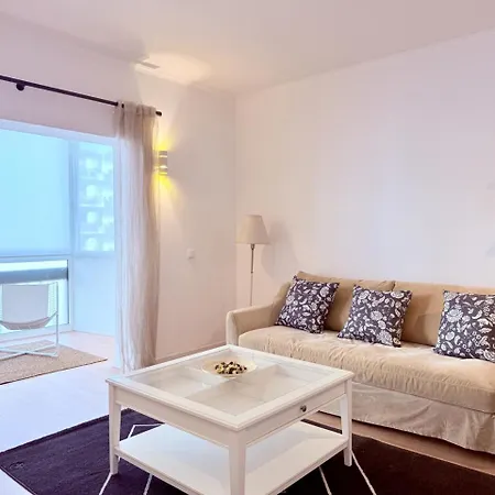 Lovely Apartment *